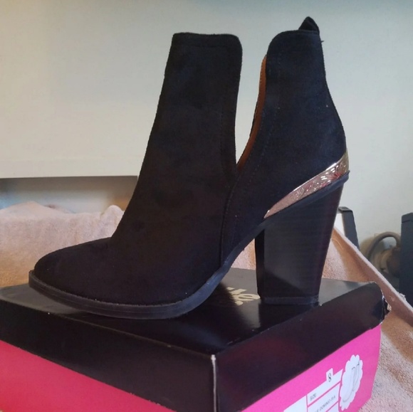 Charlotte Russe ankle boots sz 8 - Picture 1 of 6